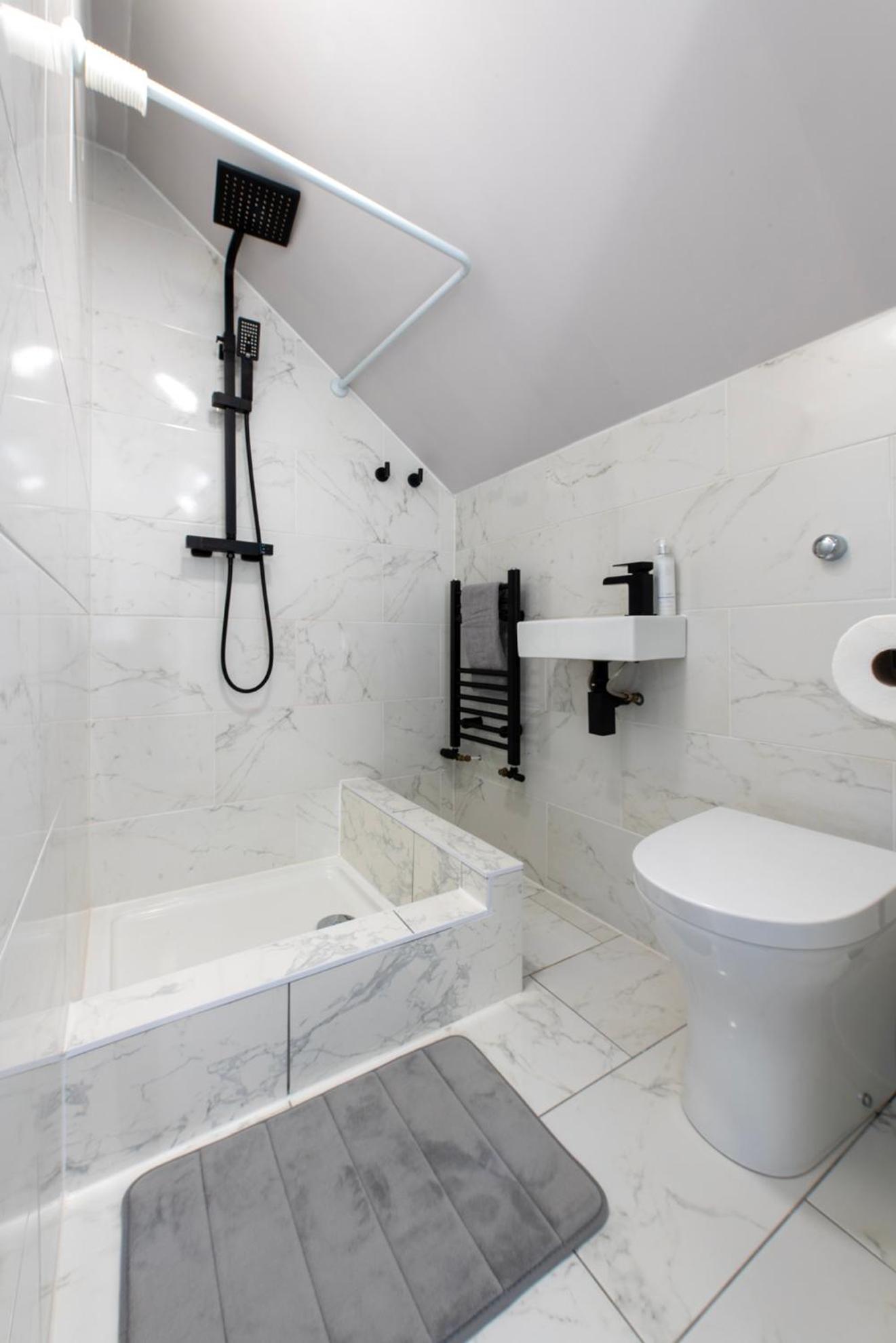 Edinburgh Luxury 4 Bedroom Townhouse With Free Parking Exterior photo